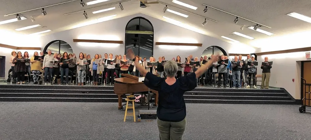 Image of the chorus singing